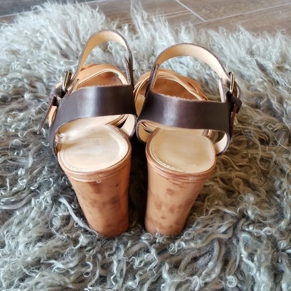 Marc Fisher Wedges